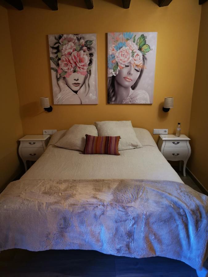 Cal Duran Bed & Breakfast Esparreguera Cameră foto
