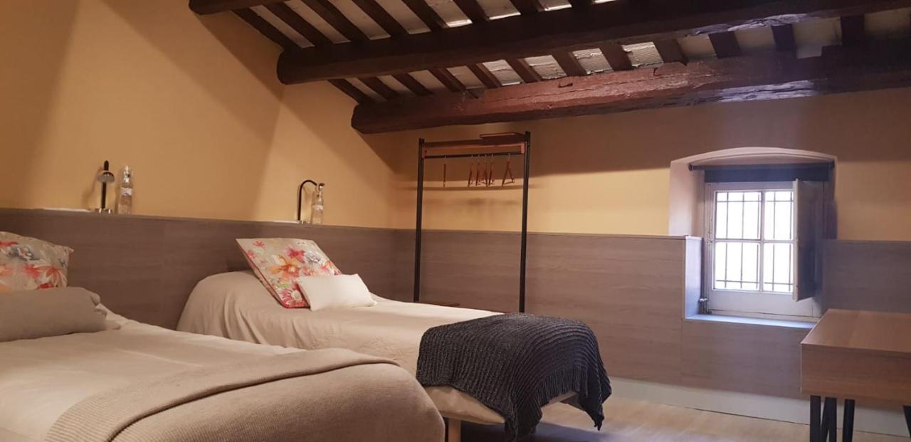 Cal Duran Bed & Breakfast Esparreguera Exterior foto