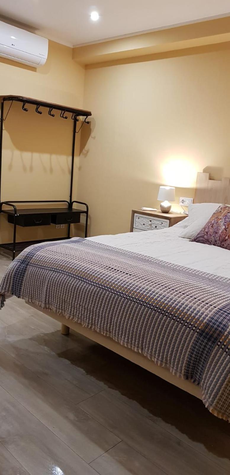 Cal Duran Bed & Breakfast Esparreguera Cameră foto
